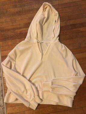 Wallflower cropped sweater